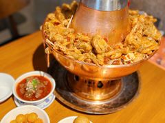 -炉小二铜锅牛蛙•川湘菜(三里屯店)