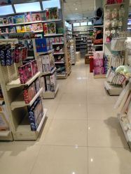 -爱婴室(上海齐河路店)