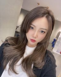 -变画·发型STUDIO
