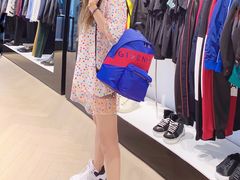 -GIVENCHY(佛罗伦萨小镇奥莱店)