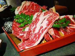-铭牛烧肉·和牛海鲜自助(高新月牙湖店)