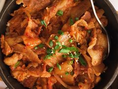 炭烤猪五花肉盖饭-热血兄弟·炭火烤肉(融侨中心店)