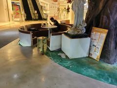 -暴风岛沉浸式体验馆(百联世纪店)