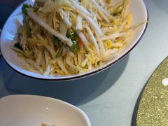 -湘西小馆(滨河路店)