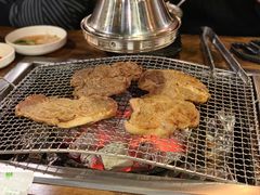 -江南猪肉商会无限续吃(弘大店)