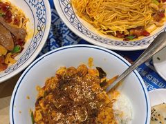 -李与白包子铺(桐梓林店)