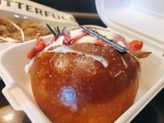 -BUTTERFUL&CREAMOROUS 黄油与面包(三里屯太古里店)