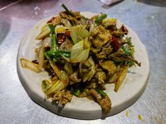 -隔壁老王·家常云南菜(花巷店)