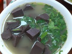 -春雨羊汤店(广开四马路总店)