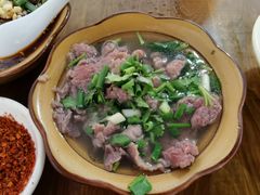 -小杨翘脚牛肉