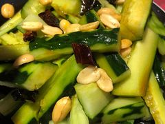 凉拌黄瓜-蚝魁竹笼蒸生蚝 余杭店
