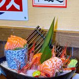 瞬间被治愈！寿喜锅、豪华鹅肝手握，每次都吃到光盘