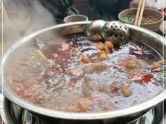 -肖肖酸萝卜鱼火锅(总店)