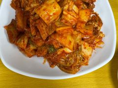 辣白菜炒五花肉-屋里家延边朝鲜族冷面(南园店)