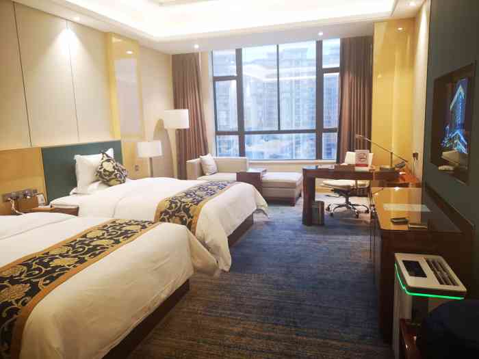 泰润国际大酒店-"酒店房间不错,值得住.早餐比路边摊还烂.