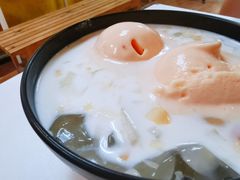 冰淇淋清补凉-志龙皇冠吃货椰子铺