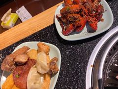 -釜御山海鲜烤肉火锅自助(新城市中心店)