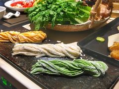 -余欢领鲜火锅(新街口店)