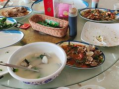 -红月湾海鲜饭店•沙滩海景(双月湾店)