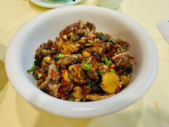 紫苏爆炒牛蛙-笨罗卜浏阳菜馆(龙华鹏润达店)