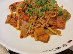 -拿渡·水煮鱼麻辣香锅(王府井奥莱·香江小镇店)