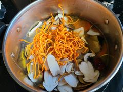 -野菌皇海景野生菌火锅(滨海大道店)