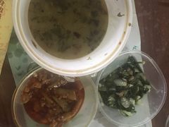 -刘胖子家常菜·蹄花焖藕(兴业店)