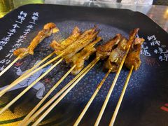 -何师烧烤·香辣蟹·川菜·30年老品牌(太古里旗舰店)