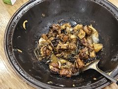 -屯老二农家铁锅炖·行业领军者(梅江店)