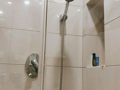 -无锡鼎尚皇冠酒店