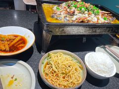 -俏巴妹烤鱼香锅(奥体店)