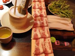 -在蜀里·一米肥牛老火锅(黄埔店)