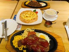 -菲滋意式餐厅(加州阳光二店)