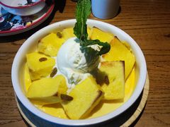 -新白鹿餐厅(银泰西湖文化广场店)