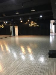 -YASAKI国际舞蹈中心