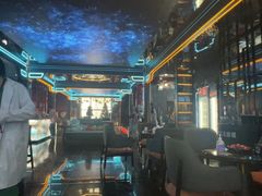 -屋有岛沉浸游戏旗舰店(中山公园店)