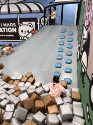 -MINI MARS KIDS CLUB亲子家庭中心(长宁天山店)