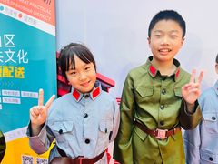 -蓝话筒·少儿成人演讲口才·主持朗诵·戏剧表演(大华第一坊店)