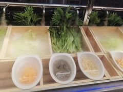 -釜御山海鲜烤肉火锅自助(新城市中心店)