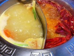 三鲜鸳鸯锅-热辣宗师·串串火锅(万达金街店)