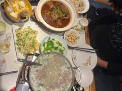 -丁里羊肉小镇(天鹅湖总店)