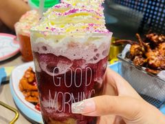 -街角等你.大连海鲜烧烤.经典铁板海鲜串(西安路店)