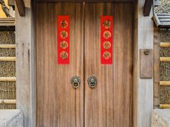 -龙华寺