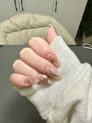 -槿里日式美甲工作室