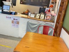 -红小姐咖啡馆(西津渡店)