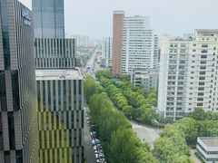-上海漕河泾万丽酒店