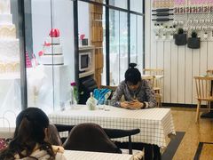 -梦菲思(果园道店)