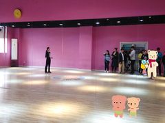-零下舞度·街舞连锁机构(万科中心店)