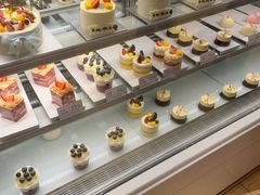 面包甜点陈列柜-御蝶坊生日蛋糕KNAC(创业店)