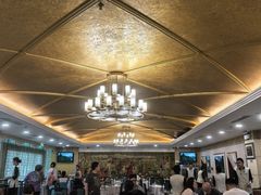-汗腾格里·风味餐厅(新疆驻京办店)